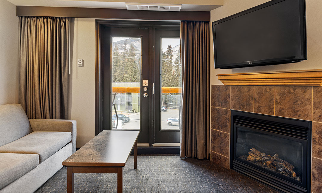 Superior Loft King Suite - Living Room